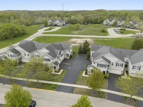609 Arbor Circle Lakemoor IL 60051