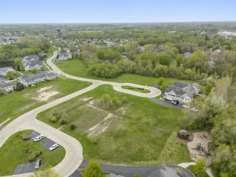609 Arbor Circle Lakemoor IL 60051