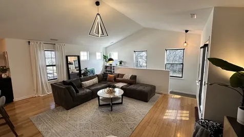 609 Arbor Circle Lakemoor IL 60051