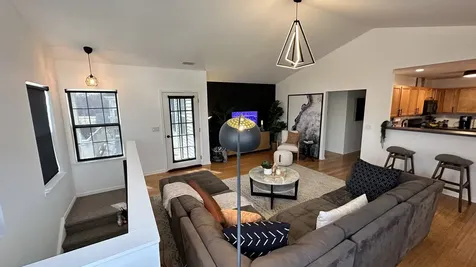609 Arbor Circle Lakemoor IL 60051