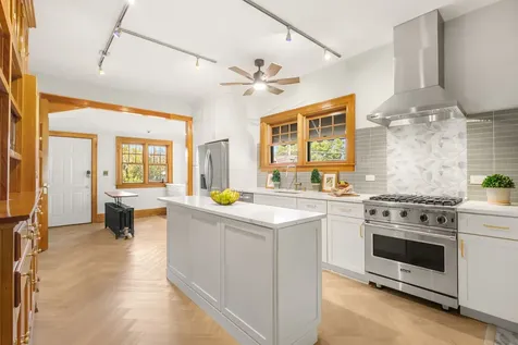 288 Park Avenue Grayslake IL 60030