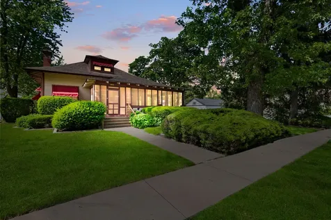288 Park Avenue Grayslake IL 60030