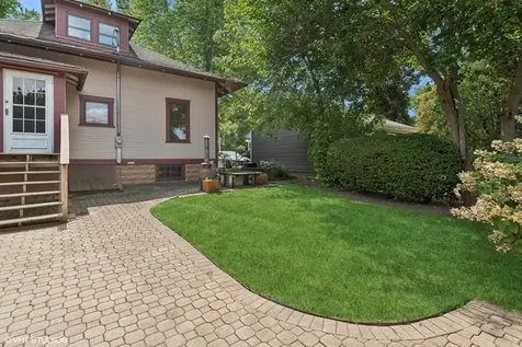 288 Park Avenue Grayslake IL 60030