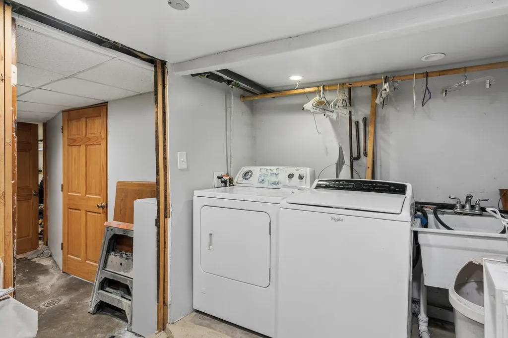 3537 North Natoma Avenue Chicago IL 60634