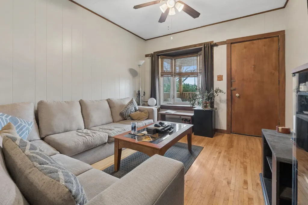 3537 North Natoma Avenue Chicago IL 60634
