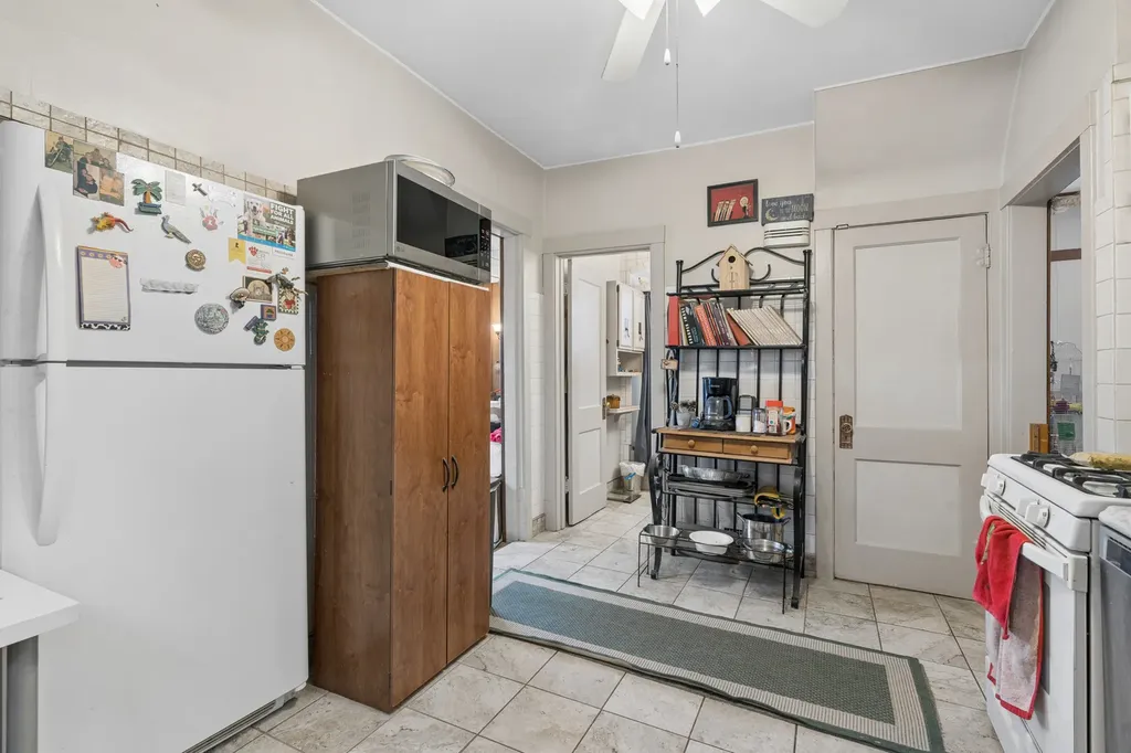 3537 North Natoma Avenue Chicago IL 60634