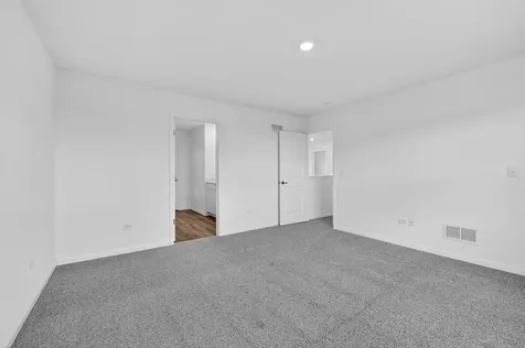 603 Murdock Place Oswego IL 60543