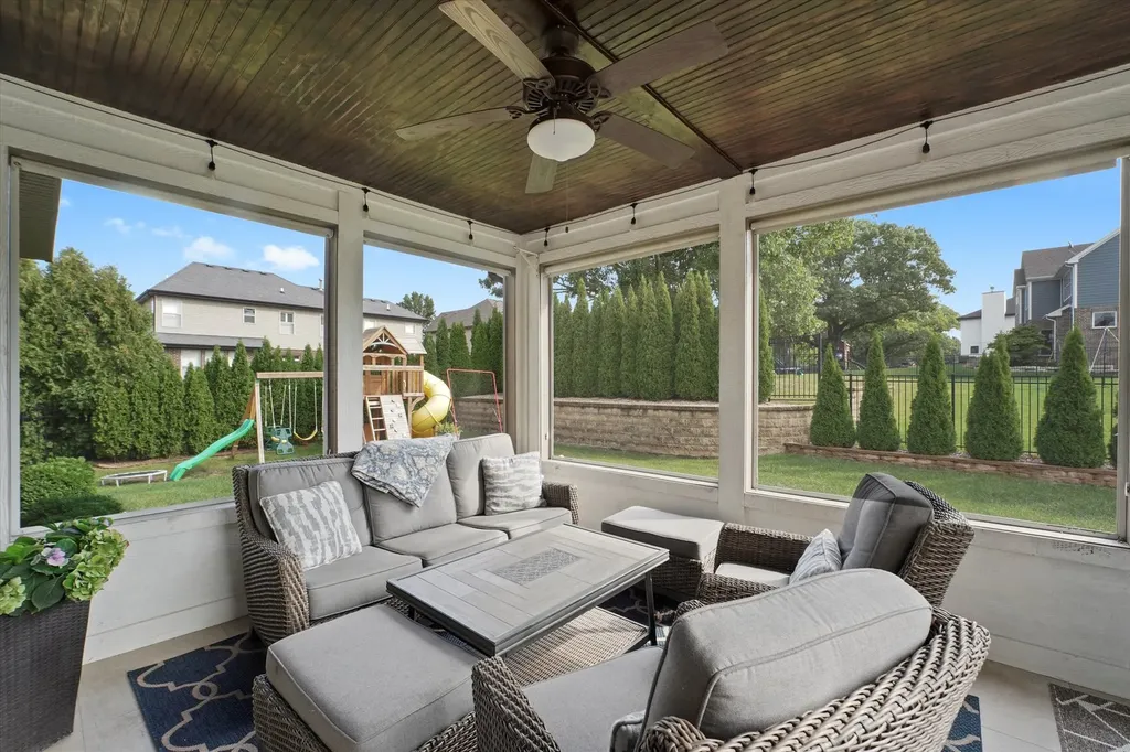 15303 South Oak Run Court Lockport IL 60441