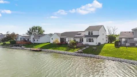 708 Erin Drive Champaign IL 61822
