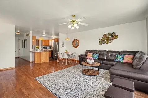 708 Erin Drive Champaign IL 61822