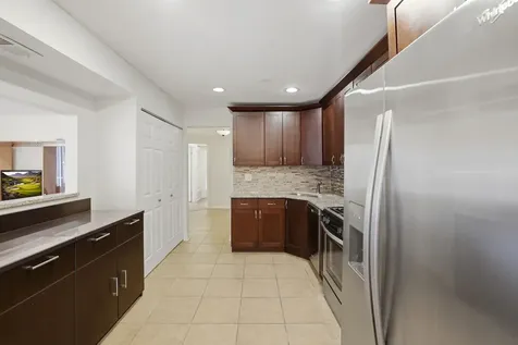 175 Lake Boulevard Buffalo Grove IL 60089