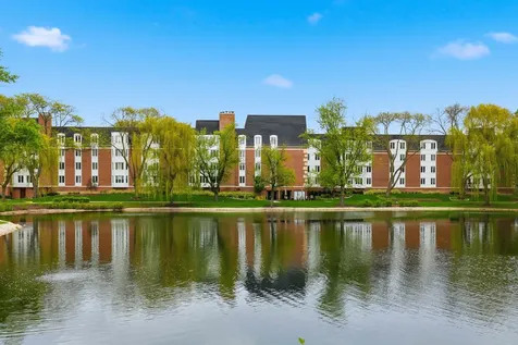 175 Lake Boulevard Buffalo Grove IL 60089