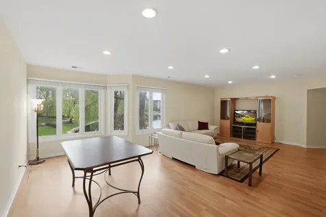 175 Lake Boulevard Buffalo Grove IL 60089