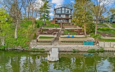 386 Holiday Drive Lake Holiday IL 60552