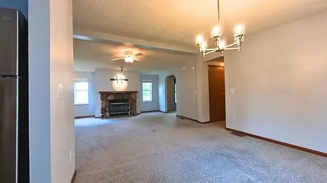 22734 Ravisloe Lane Frankfort IL 60423