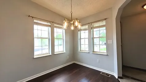 22734 Ravisloe Lane Frankfort IL 60423