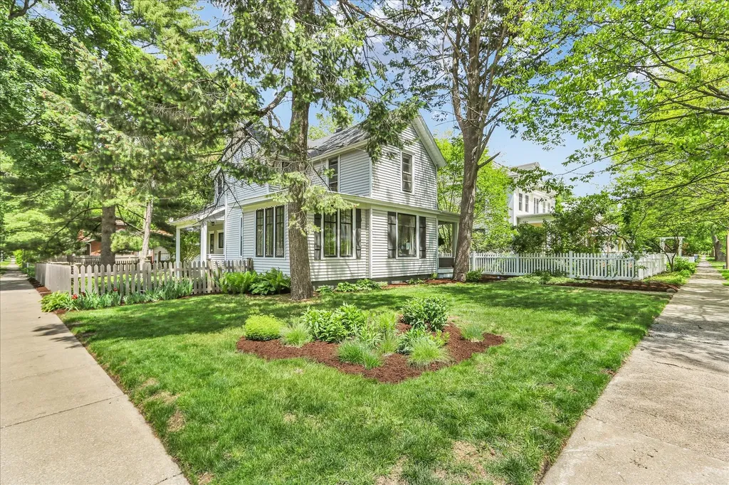 1020 West Church Street Champaign IL 61821