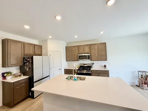 331 Red Oak Circle Volo IL 60020