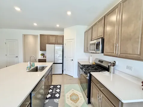 331 Red Oak Circle Volo IL 60020