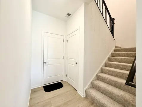 331 Red Oak Circle Volo IL 60020