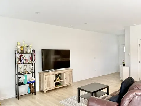 331 Red Oak Circle Volo IL 60020