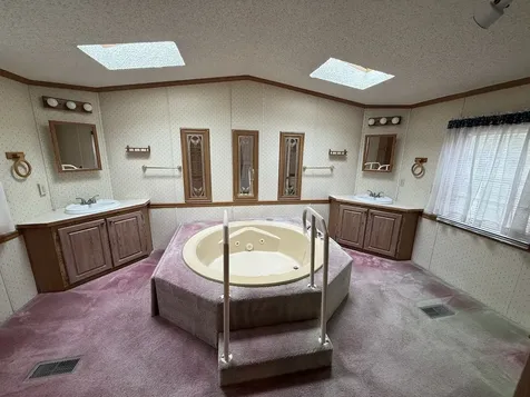 69 Meadowlark Lane Beecher IL 60401