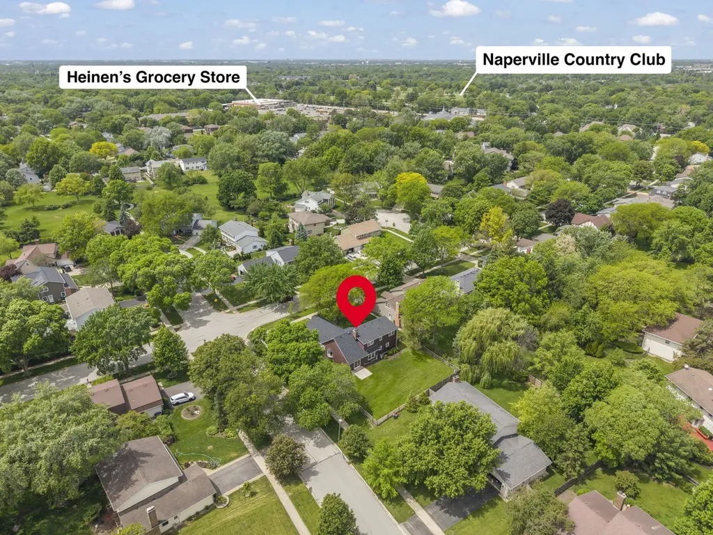 210 Westmoreland Lane Naperville IL 60540