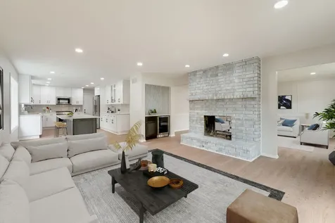 210 Westmoreland Lane Naperville IL 60540