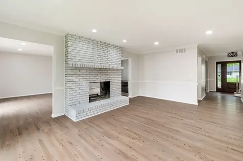 210 Westmoreland Lane Naperville IL 60540