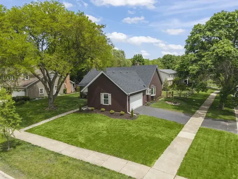 210 Westmoreland Lane Naperville IL 60540