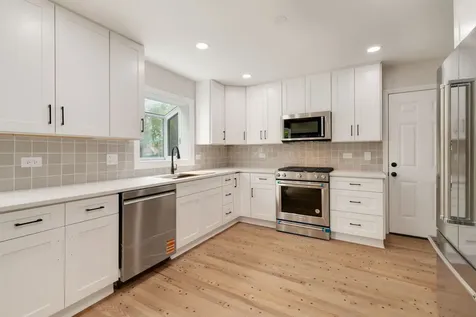 210 Westmoreland Lane Naperville IL 60540