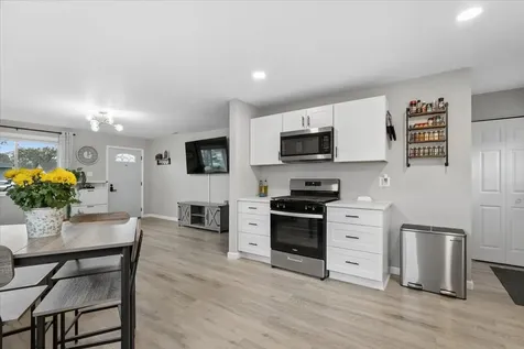 25175 West Lincoln Drive Lake Villa IL 60046