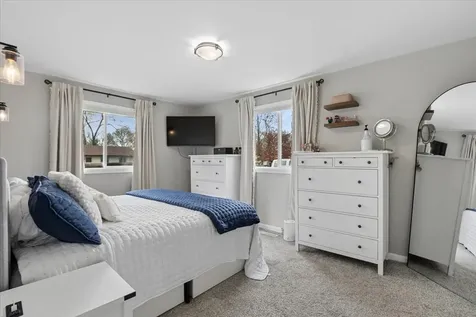 25175 West Lincoln Drive Lake Villa IL 60046