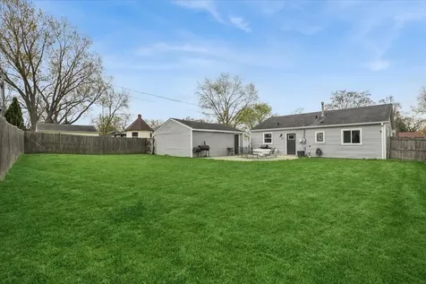 25175 West Lincoln Drive Lake Villa IL 60046