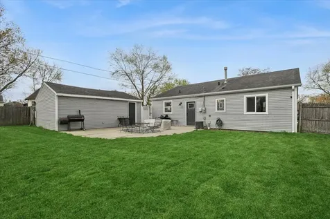 25175 West Lincoln Drive Lake Villa IL 60046