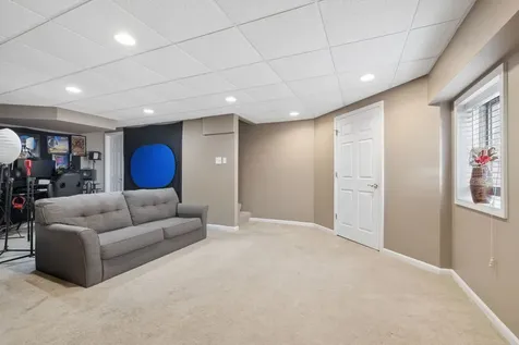 30098 Autumn Drive Beecher IL 60401