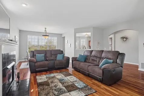 30098 Autumn Drive Beecher IL 60401