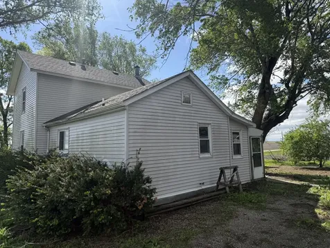 1329 North 1000 East Road Onarga IL 60955