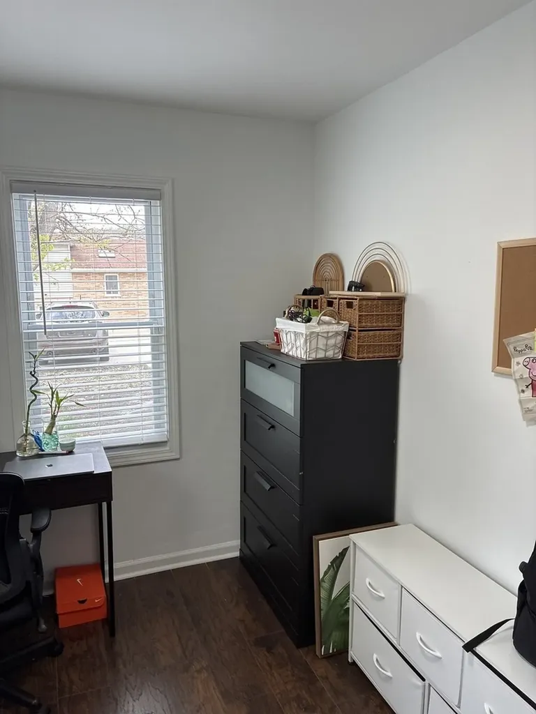 5230 West 51st Street Chicago IL 60638