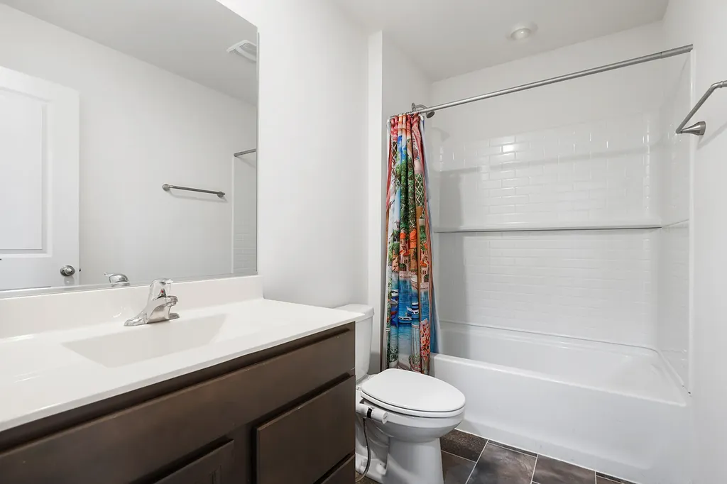 2051 Canyon Creek Court Aurora IL 60503