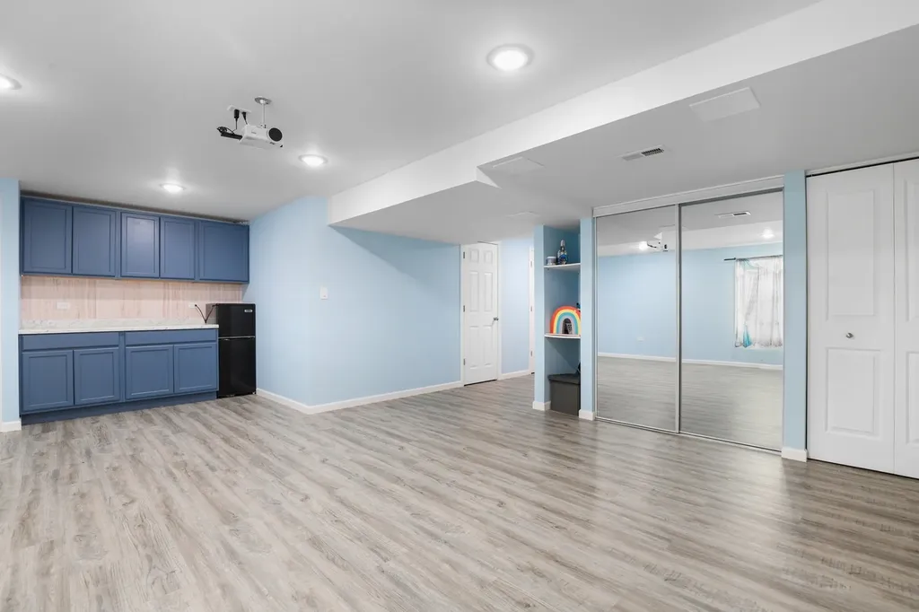 2051 Canyon Creek Court Aurora IL 60503