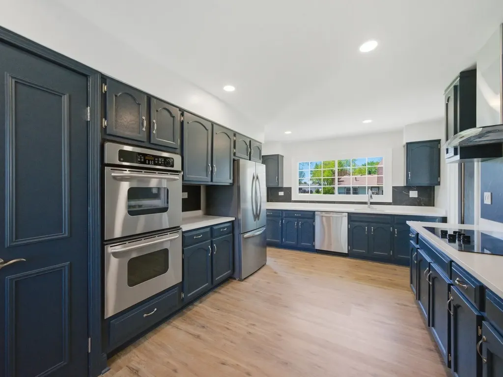 20 Emerson Drive Schaumburg IL 60194