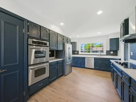 20 Emerson Drive Schaumburg IL 60194