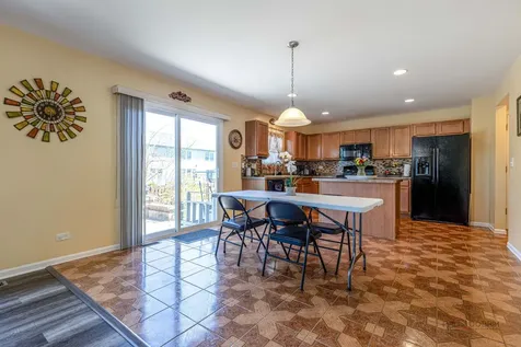 4004 Cypress Drive Zion IL 60099