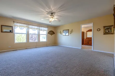 4004 Cypress Drive Zion IL 60099