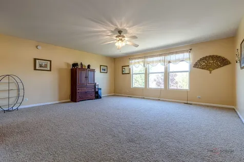 4004 Cypress Drive Zion IL 60099