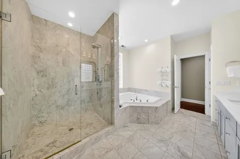 850 West Erie Street Chicago IL 60642