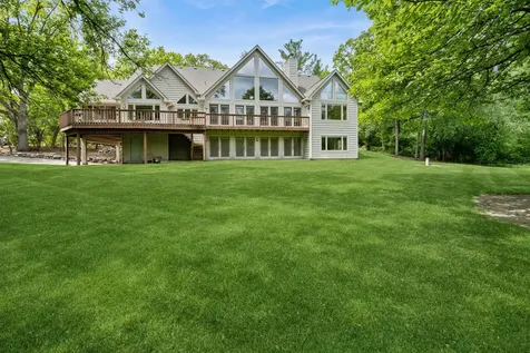 6414 Vermont Trail Crystal Lake IL 60012