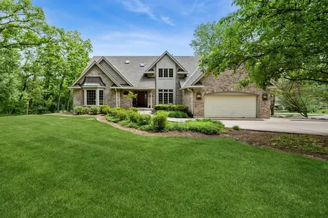 6414 Vermont Trail Crystal Lake IL 60012