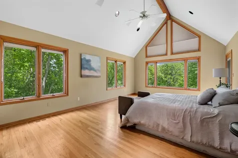 6414 Vermont Trail Crystal Lake IL 60012